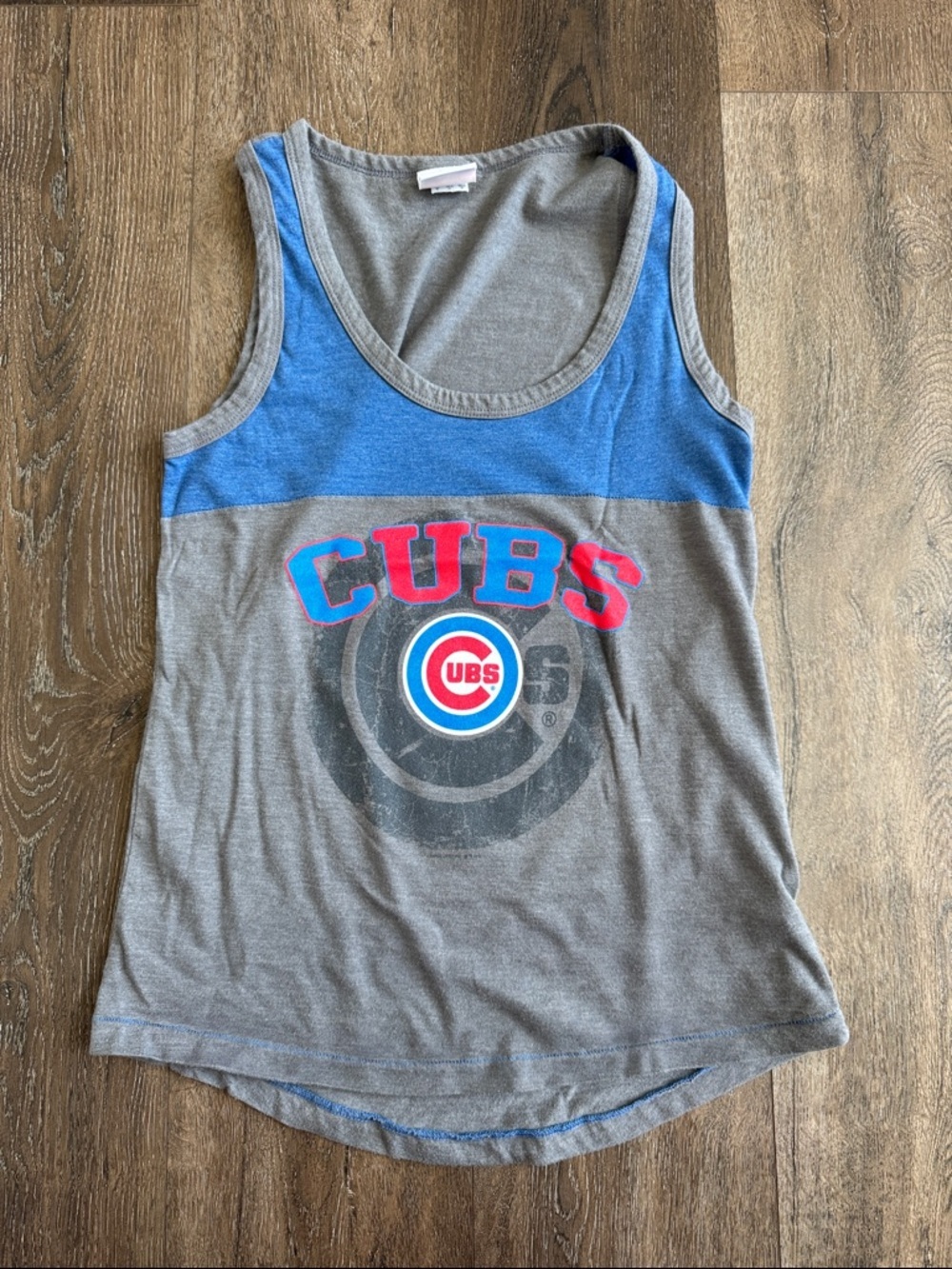 Chicago Cubs Gray & Royal Blue Team Tank Women’s size medium